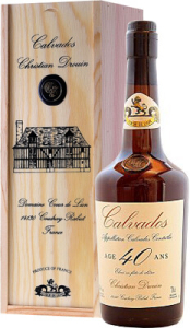 Кальвадос Coeur de Lion Calvados 40 ans, wooden box, 0.7 л