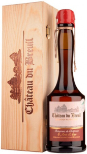 Кальвадос "Reserve du Chateau", 8 Ans, Pays d'Auge AOC, wooden box, 0.7 л