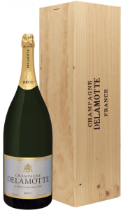 Шампанское Delamotte, Brut, Champagne AOC, wooden box, 3 л