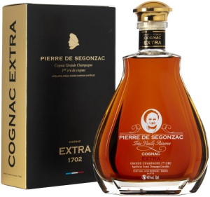 Коньяк Pierre de Segonzac, "Extra" Tres Vieille Reserve Grande Champagne 1er Cru, gift box, 0.7 л