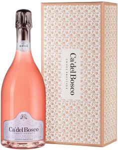 Игристое вино Franciacorta Rose DOCG "Cuvee Prestige", gift box
