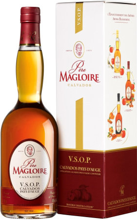 Кальвадос "Pere Magloire" VSOP, gift box, 0.7 л