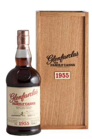 Виски Glenfarclas 1955 "Family Casks" (45,4%), in wooden box, 0.7 л