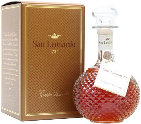 Граппа Tenuta San Leonardo, Grappa Stravecchia, gift box, 0.5 л