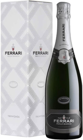 Игристое вино Ferrari, "Perle Bianco" Riserva, Trento DOC, 2010, gift box